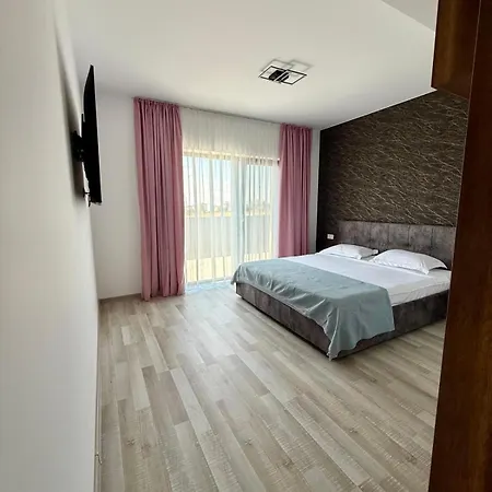 Lucas Aparthotel