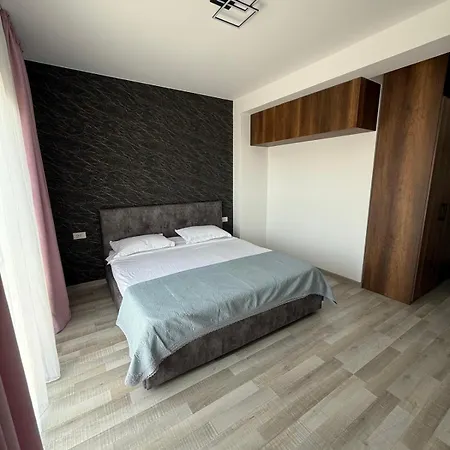 Lucas Aparthotel